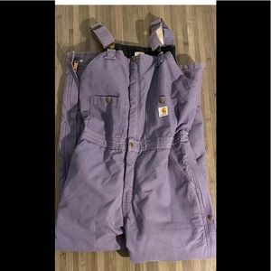 Women’s insulated carhartt overalls size 10x32